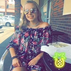 Meet your Posher, Beth